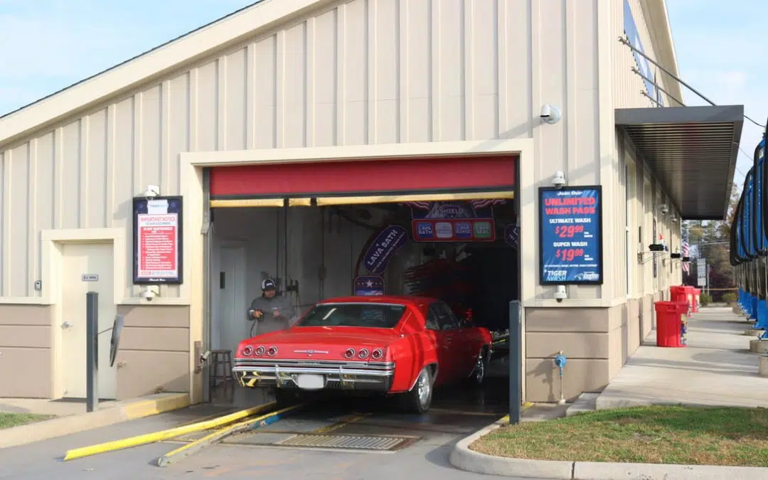 TigerWash express tunnel proceeds to benefit William Monroe High School